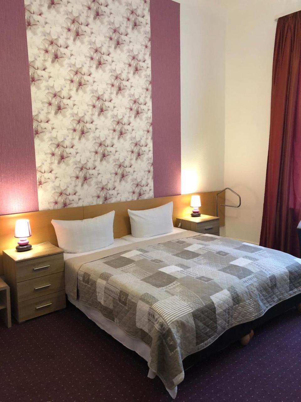 Hotel Castell Am Kurfürstendamm 3*